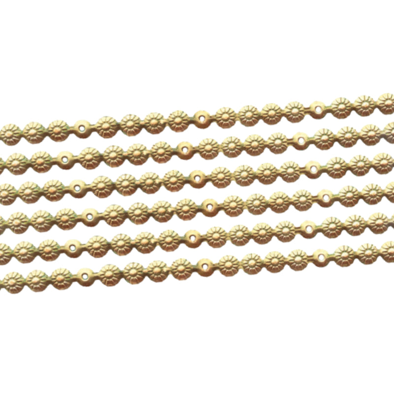 7/16" Daisy Ornamental Decorative Nail Strip (1 Metre)